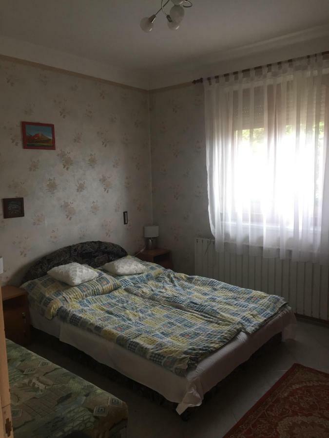 דירות Hajdúszoboszló Almos Vendeghaz מראה חיצוני תמונה